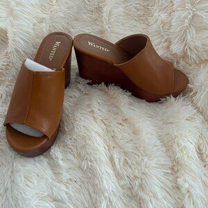 Women's Wanted Wedges - NIB